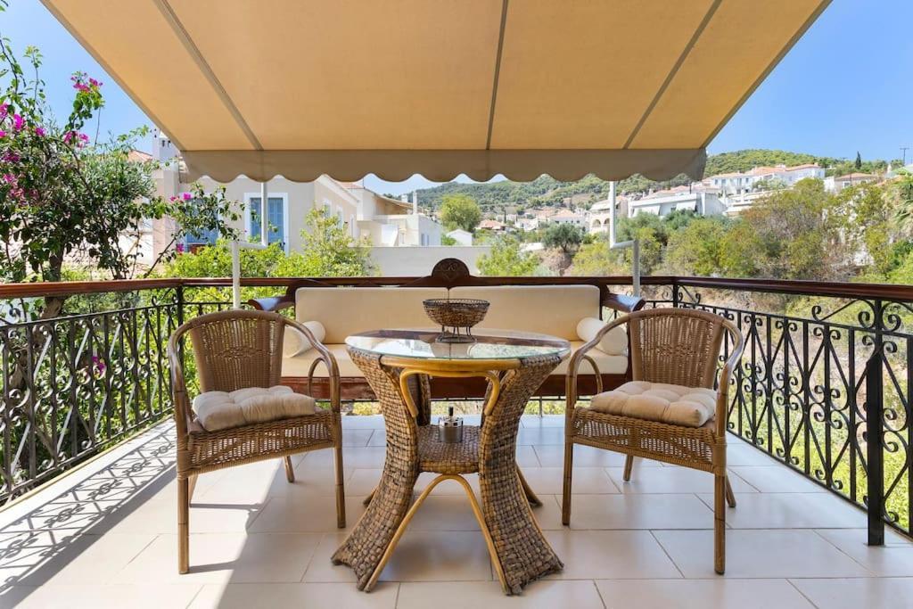 Villa Anel Spetses Town Ngoại thất bức ảnh